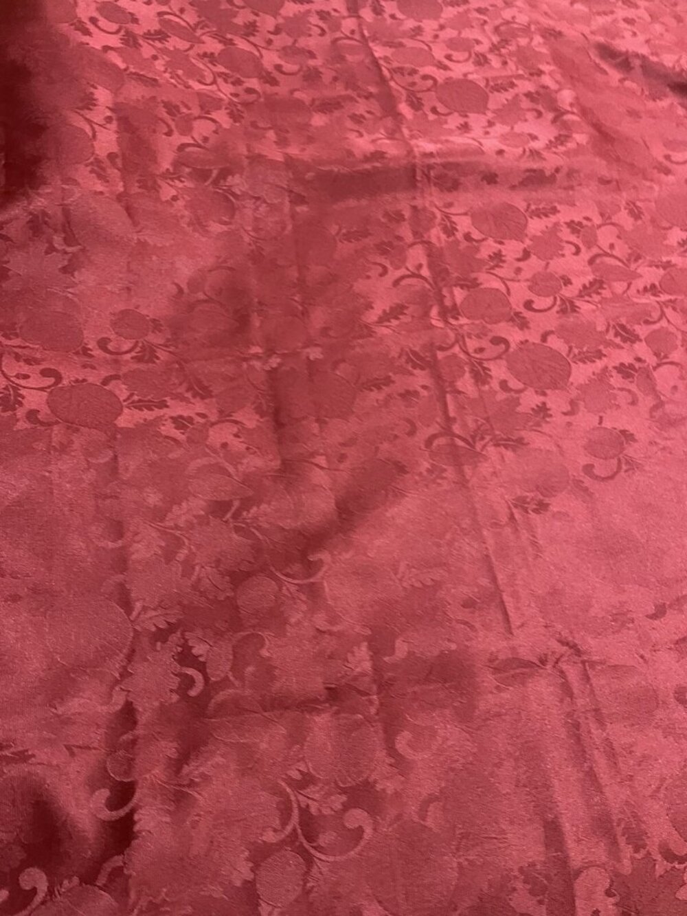 Tablecloth Christmas Burgundy Red Luxury 52 x 70 Scroll Pattern Fabric Rectangle